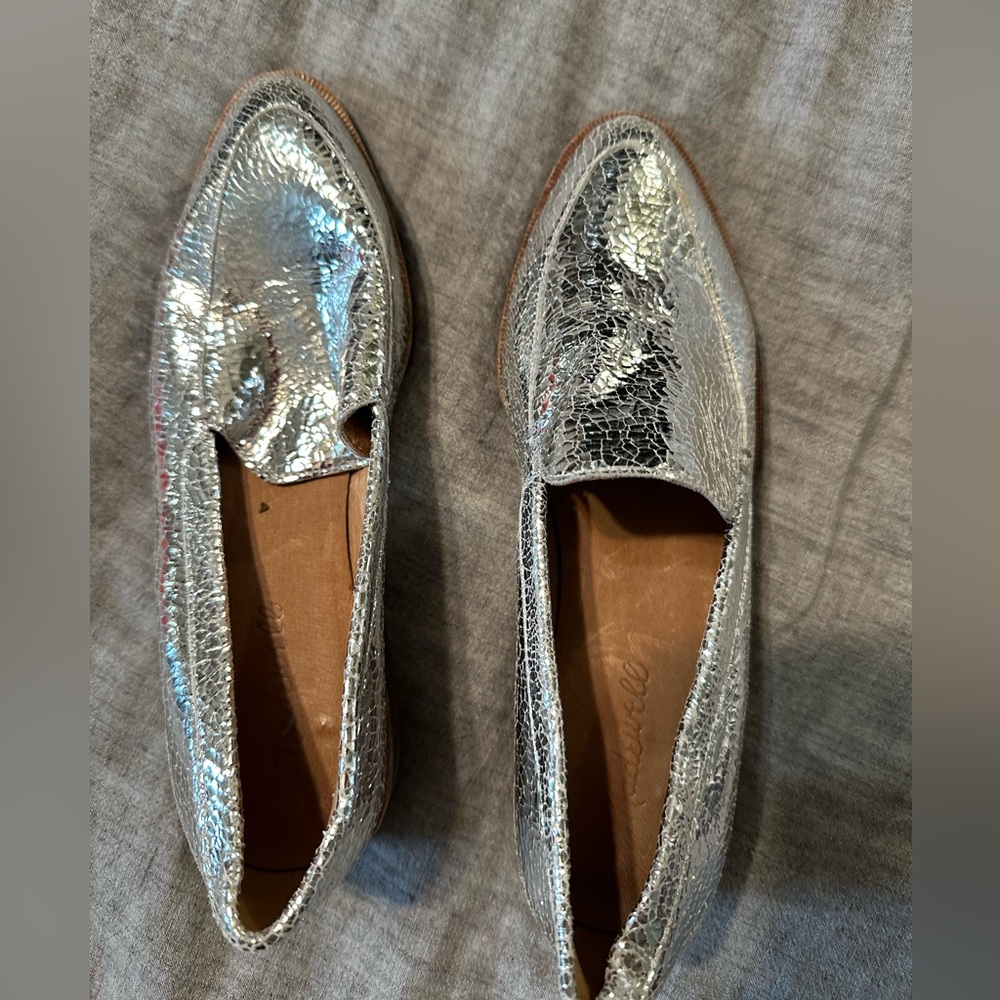MADEWELL The Frances Loafer in Crackle Metallic Silver Loafers for Women